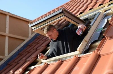 Pose de fenêtres de toit Velux à Bioule